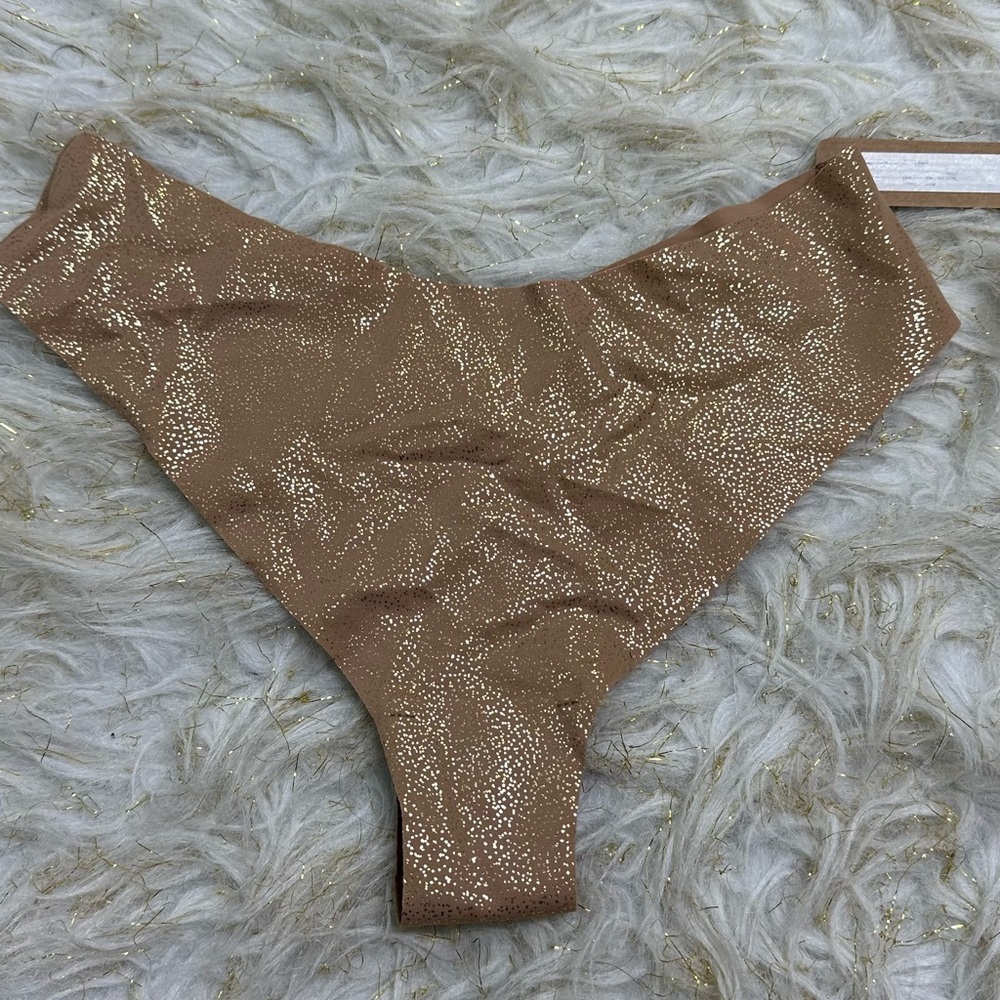 Skims free cut thong in sienna foil XXS
